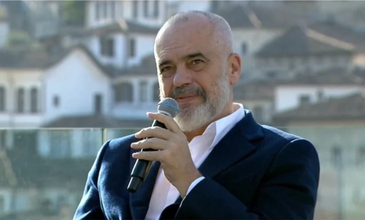 Rama ndan videon: Kalaja e Beratit, kurora që ruan shpirtin dhe historinë e qytetit