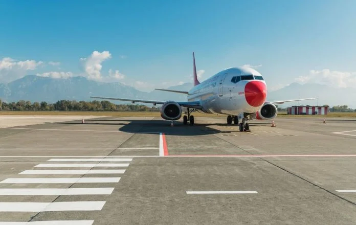 Rinasi po bëhet gati, ja kur nisin fluturimet pa transit drejt SHBA-së