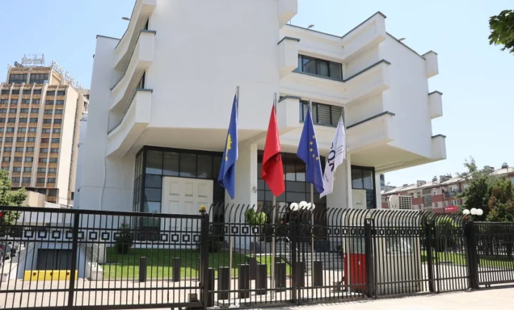Rriten investimet direkte dhe remitancat në Kosovë në katër muajt e parë të vitit 2025