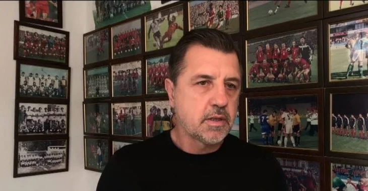 Rudi Vata: Sylvinho s’është më i njëjti, ‘u thith’ nga gropa. FSHF është zaptuar nga amatorët, cikli i Dukës ka mbaruar