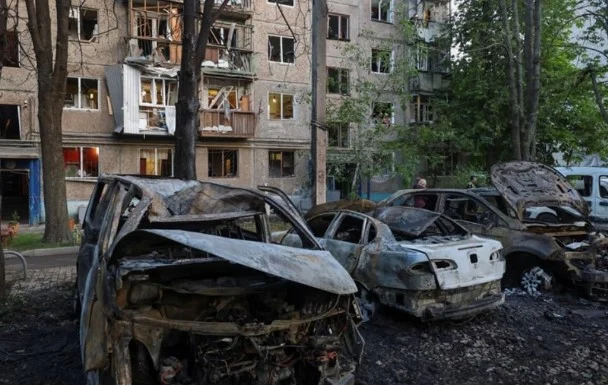 Rusia bombardon Kharkivin, 3 të vdekur/ Raportohen 57 të plagosur, mes tyre 7 fëmijë