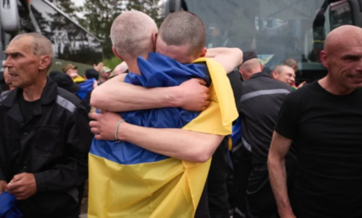 Rusia: Ukraina po shtyn marrëveshjen e shkëmbimit të të burgosurve