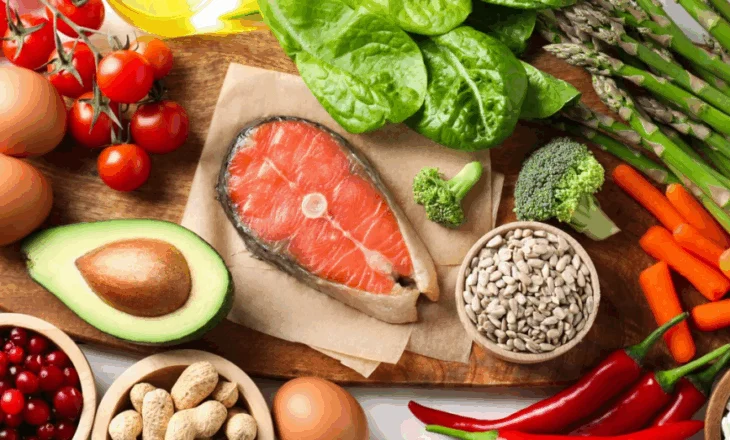 Sa proteina duhet të konsumoni?/ Rreziqet nga konsumi i tepërt