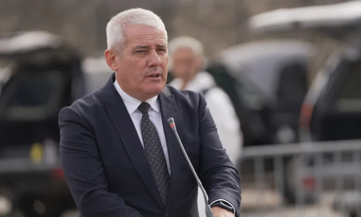 Sekuestrimi i armëve në veri të Kosovës, ministri Sveçla paralajmëron arrestimin e politikanit serb