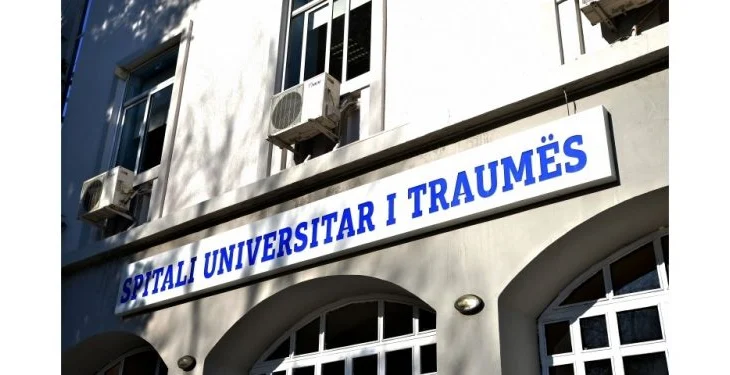 Sherr në Tiranë, plagoset me armë 15-vjeçari