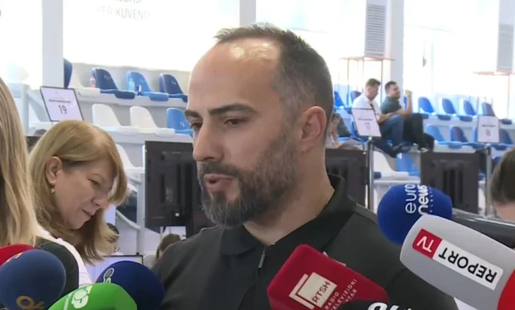 Sherri me batuta për një votë! Erion Braçe akuzon KAS për standard të dyfishtë, Braho: Bëj ankesë