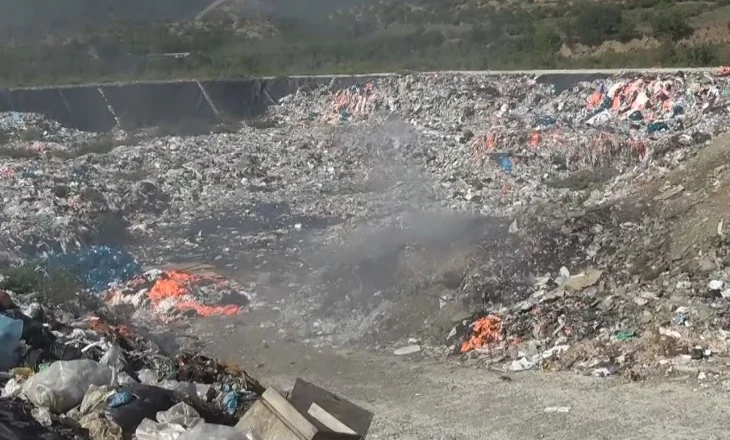 Shpallet në kërkim piromani i plehrave në Këlcyrë