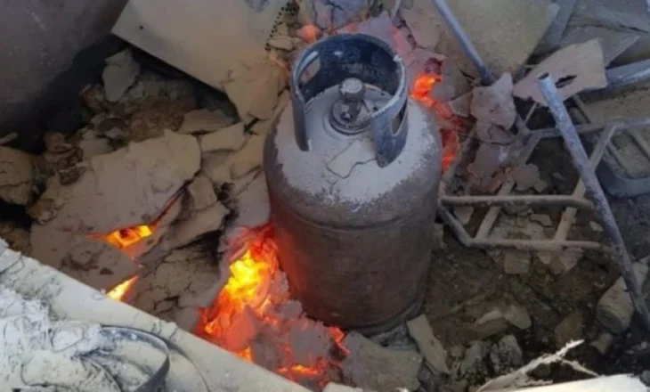 Shpërthen bombola e gazit në një banesë në Shëngjin, 64-vjeçarja e lënduar dërgohet tek Trauma