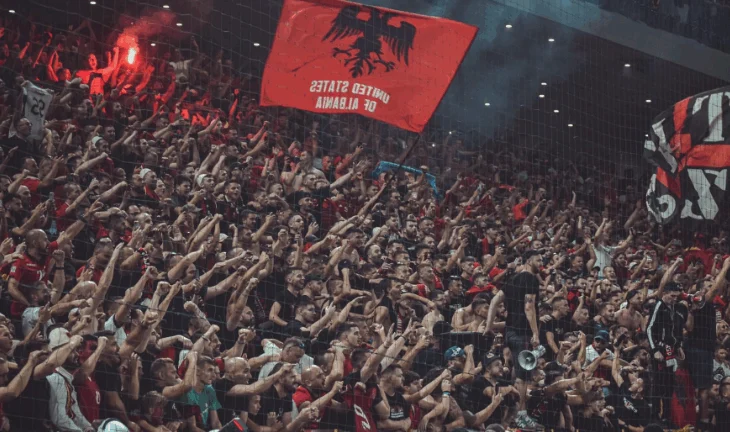 Shqipëri-Serbi/S’do jenë në stadium,Tifozat Kuq e Zi: Përballë…, jemi aty për kombin