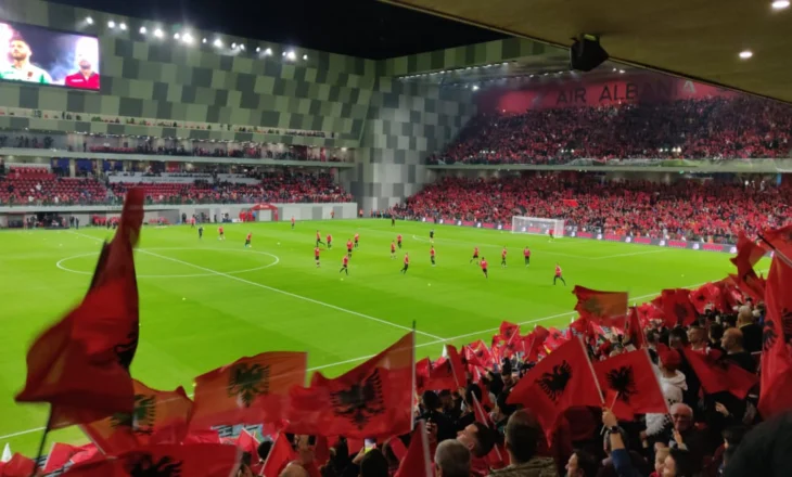 Shqipëri–Serbi, UEFA zyrtarizon arbitrat e ndeshjes së 7 qershorit