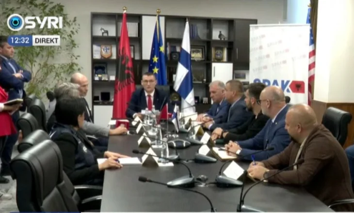 Shqipëria dëshmohet si narko-shtet: Pas italianëve dhe finlandezët nxjerrin Dumanin ‘për veshi’ në konferencë shtypi