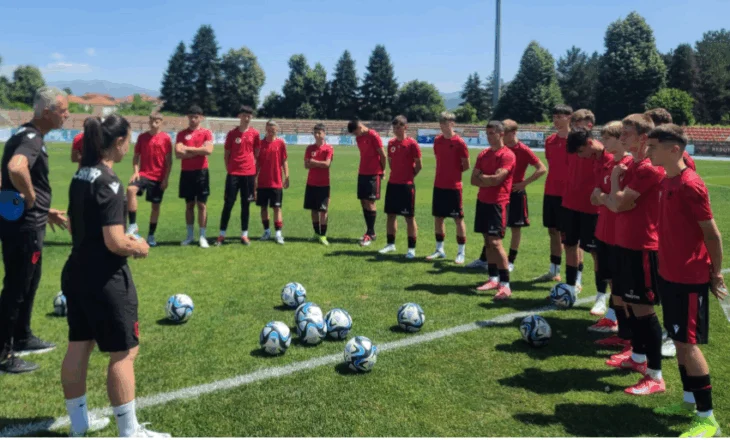 Shqipëria U-15 luan nesër ndeshjen e dytë miqësore ndaj Maqedonisë së Veriut në stadiumin “Skënderbeu”