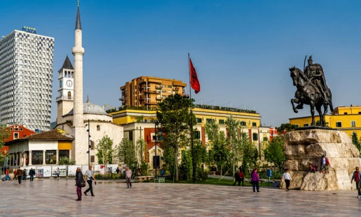 Shqiptarët pas luksit, sekonda pas sekonde – Në 5 muaj, u importuan ora me vlerë mbi 3.2 milionë euro