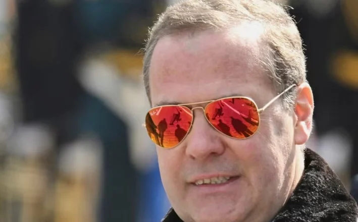 Si u pasurua ish-presidenti rus nga lufta