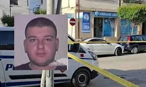 Siguruan automjetet për vrasjen e Ermir Dedjas, gjykata vendos “arrest me burg” për dy personat e ndaluar