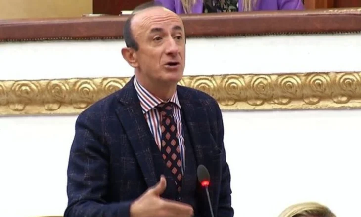“Sot më erdhi neveri”/ Sula “shpërthen” ndaj demokratëve: Qeshnin sot në Kuvend, për një rrogë…