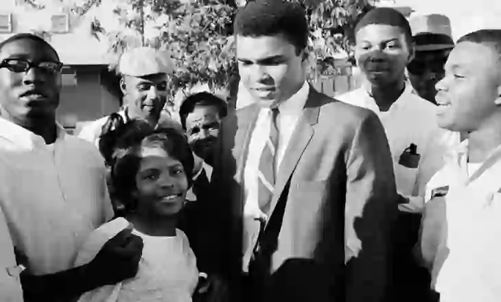 Sot në Histori/ 20 qershor, Muhamed Ali u dënua për shmangie të rekrutimit ushtarak