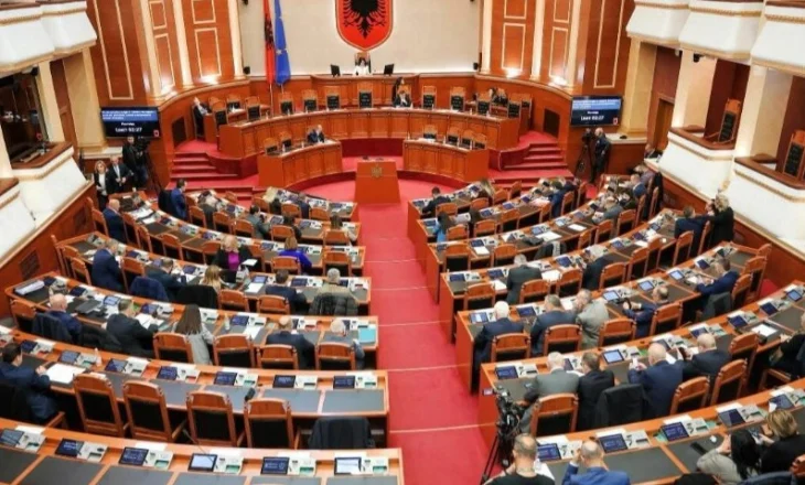 Sot seancë plenare, ja projektligjet që pritet të diskutohen në Kuvend