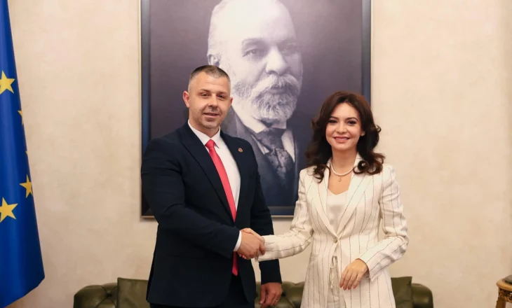 Spiropali pret në takim Kryetarin e Këshillit Kombëtar Shqiptar në Serbi