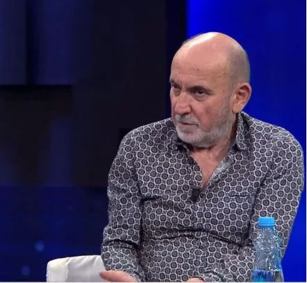 “S’rrëzohet regjimi me një tufë militantësh”, Lubonja për dështimin e opozitës:Berisha denoncon, por s’mund të fitojë..