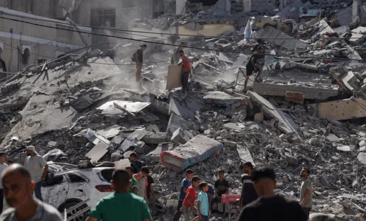 Sulmet izraelite në Gaza, 62 viktima