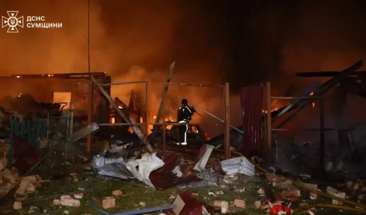 Sulmet ruse vrasin 13 civilë në Ukrainë