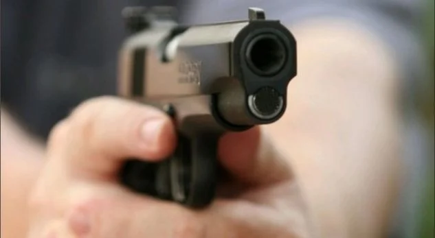 Të shtëna me armë në Kamëz, raportohet për të plagosur