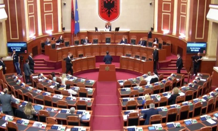 Tensione në Kuvend! Flamur Noka përjashtohet nga seanca