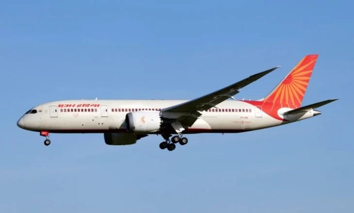 Tjetër incident! Fluturimi i Boeing 787 nga India për në Londër anulohet për shkak të një ‘problemi teknik’
