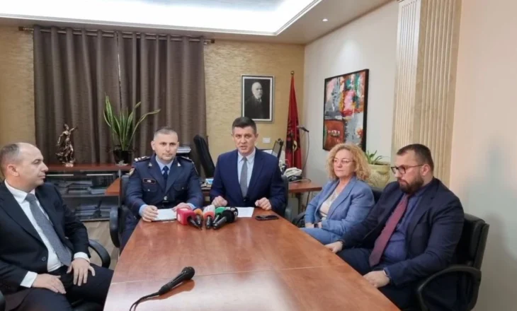 Trafik armësh dhe droge/ Aksion në Fier, Lushnje dhe Shkodër, 4 të arrestuar
