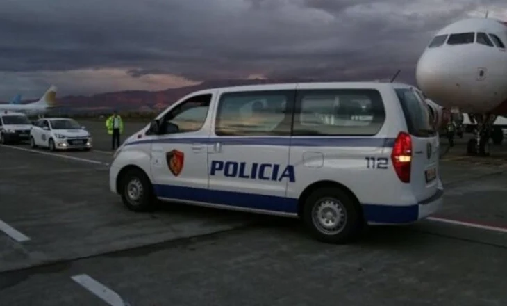 Tre vite në arrati, ekstradohet nga Greqia grabitësi i argjendarisë