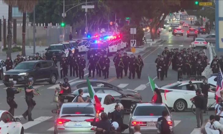 Trump çon ushtrinë kudo ku ka trazira, kaos në Los Angeles, nisin arrestimet masive pas shtetrrethimit