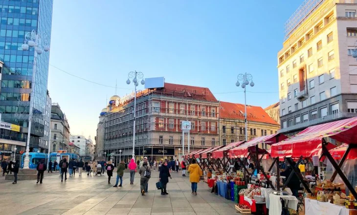 Turizmi masiv në Europë krijon vende pune, por me çfarë kosto?