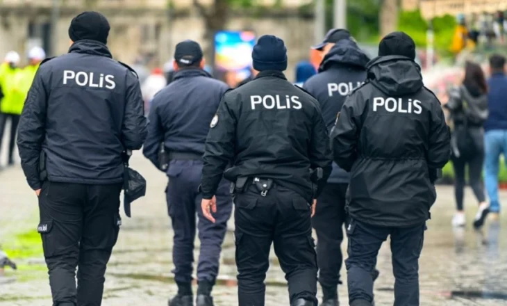 Turqia arreston 158 ushtarakë për lidhje me lëvizjen e Gylenit! Operacioni vijon në 43 provinca