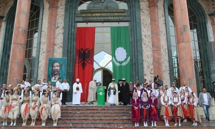 Turqia kundër “shtetit bektashi”