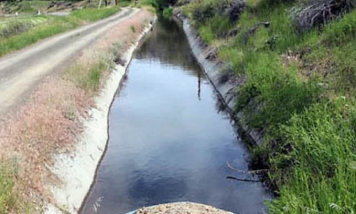 U largua dje nga shtëpia, gjendet i pajetë në kanal 84-vjeçari nga Peqini