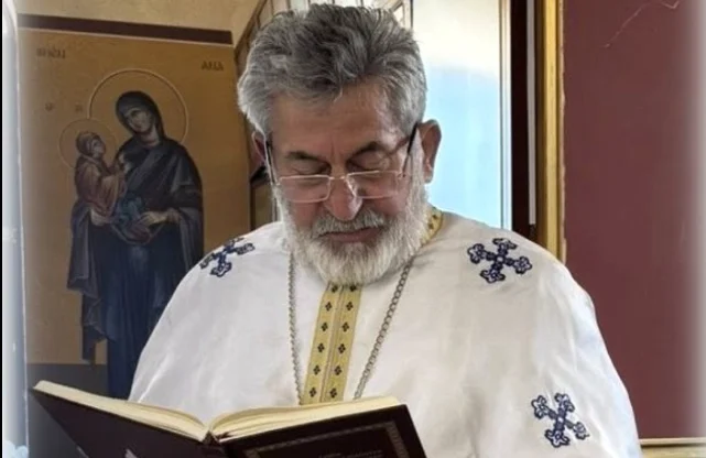 U rrëzua nga çatia e kishës 2 javë më parë, ndërron jetë prifti Kristaq Viso