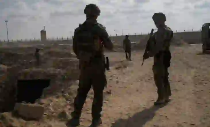 “Ushtarët izraelitë, të urdhëruar për të qëlluar palestinezët në radhë për ndihma”