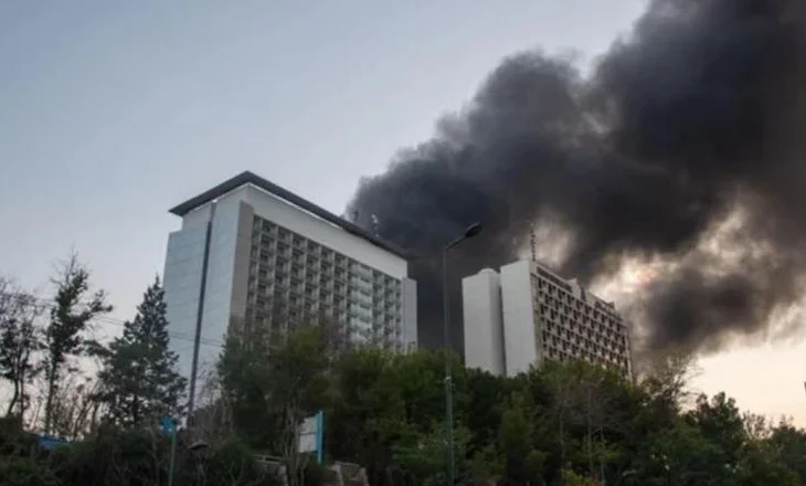 Ushtria izraelite ka goditur 50 objektiva ushtarake në Iran, janë përdorur 180 bomba
