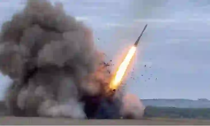 Ushtria ukrainase godet një fabrikë baruti dhe një depo armësh në territorin rus