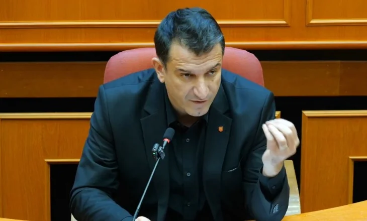 Veliaj  mesazh kercenues: “Të arrestosh dhe të poshtërosh, por karma nuk harron”