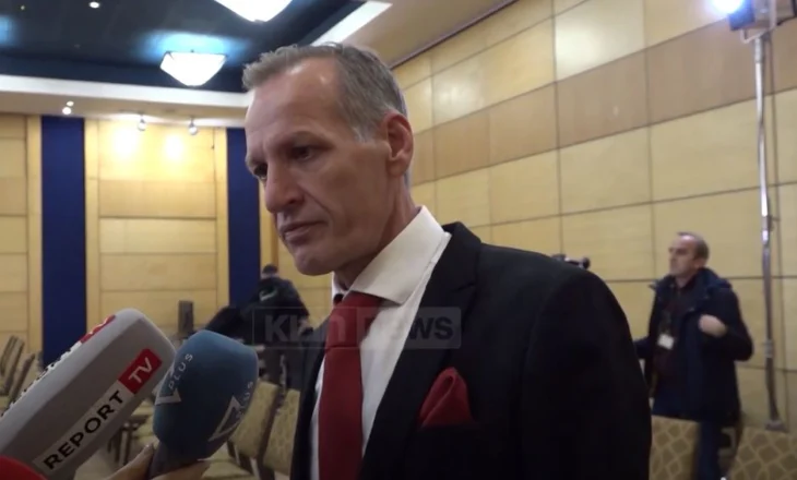 Vendimet – Rama u jep Agron Çelës dhe Dulakëve vilat qeveritare për t’i kthyer në resorte private
