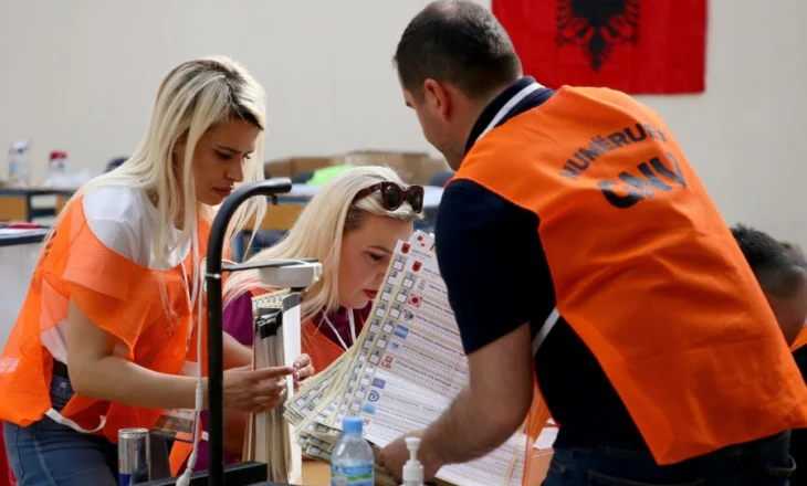 Vendimi i KAS: Të rinumërohen të gjitha fletët e votimit në qarkun Fier