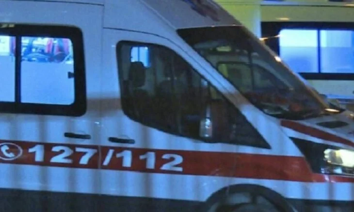 Vetëhidhet nga lartësia 69-vjeçari në Tiranë, humb jetën në vend