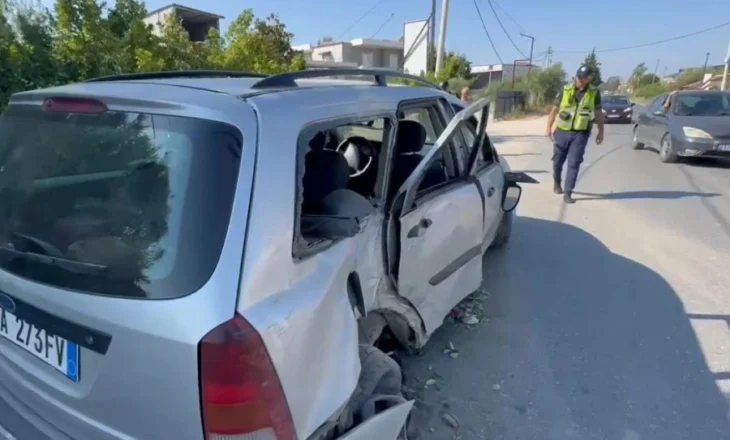 VIDEO – Dy të plagosur/ Furgoni i preu rrugën, makina përplaset me shtyllën ne Fier – Levan