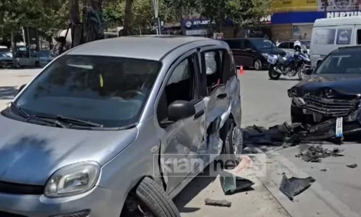 VIDEO / E rëndë në Vlorë! Makina tip Benz godet qëllimisht të riun, ndërhyn polici i rastit