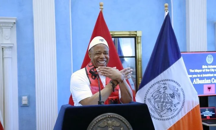 VIDEO/Parada e shqiptarëve në New York, kryebashkiaku: Mezi pres të vij në Shqipëri