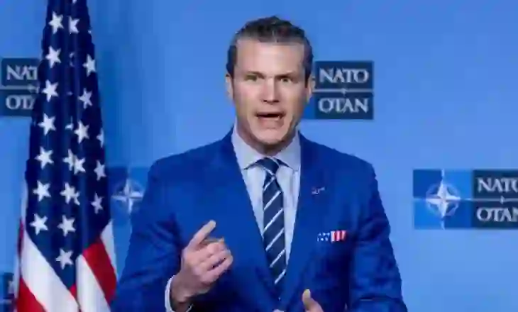 VIDEO / Sekretari amerikan i Mbrojtjes bëhet ‘lëmsh’, ngatërron Tiranën me Teheranin