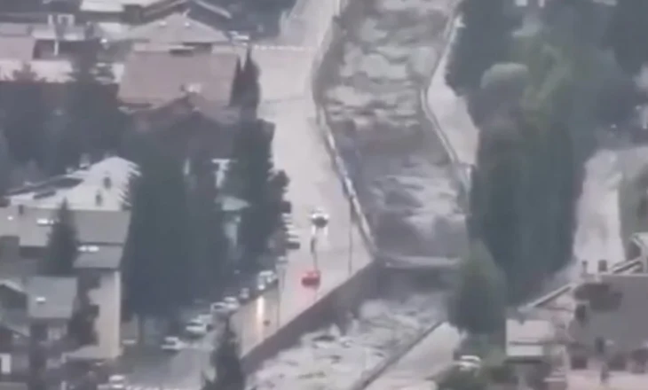 VIDEO/ Situatë e rëndë nga moti i keq në veri të Italisë, lumenjtë vërshojnë nëpër rrugë