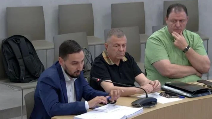 Vijon telenovela e vjedhjes së votave brenda PD/ Gjunkshi i kërkon Celibashit filmimet për votën e diasporës në Dibër